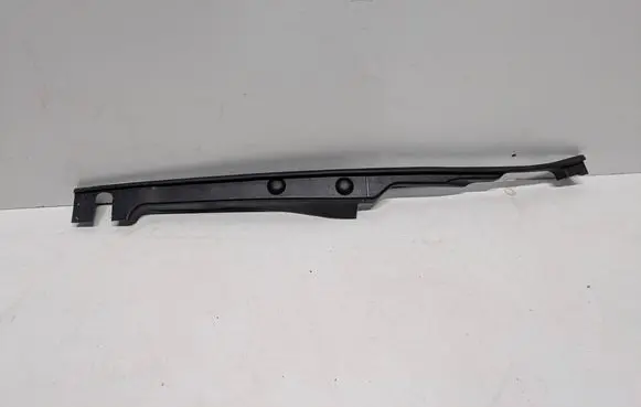 Audi A4 S4 B9 Fender end trim 8W0820582A