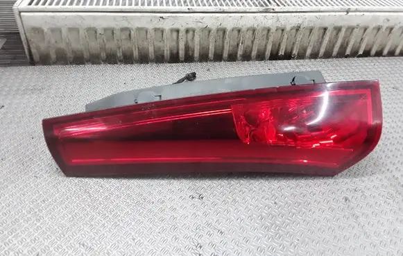 KIA Ceed Tailgate rear/tail lights 924031H3