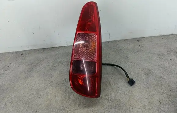 Peugeot 807 Rear/tail lights 