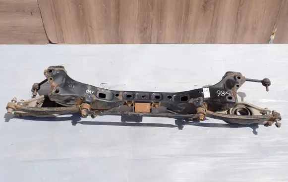 Hyundai i40 Rear beam 