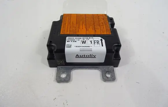 Nissan Qashqai Airbag control unit/module 988204EH0B