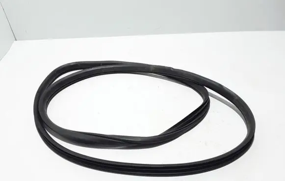Ford Ranger Rear door rubber seal (on body) 1923755