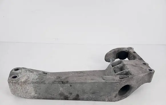 BMW X3 F25 Gearbox mounting bracket 6786567