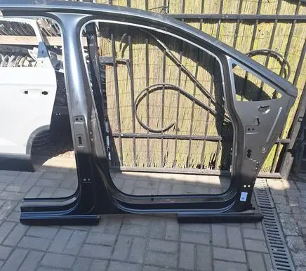 Volkswagen Touran III Pillar (middle) 5TA809836 2502111404807