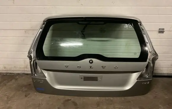 Volvo V70 Tailgate/trunk/boot lid 30674837 3934