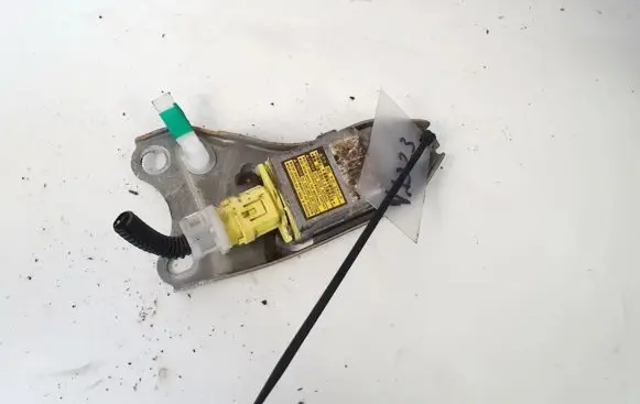 Opel Zafira A Airbag deployment crash/impact sensor 44010