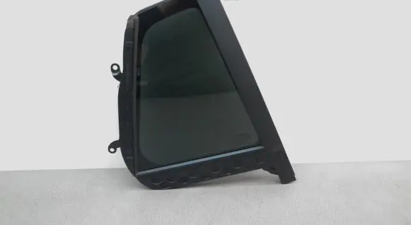 Volvo V60 Rear side window 471630C