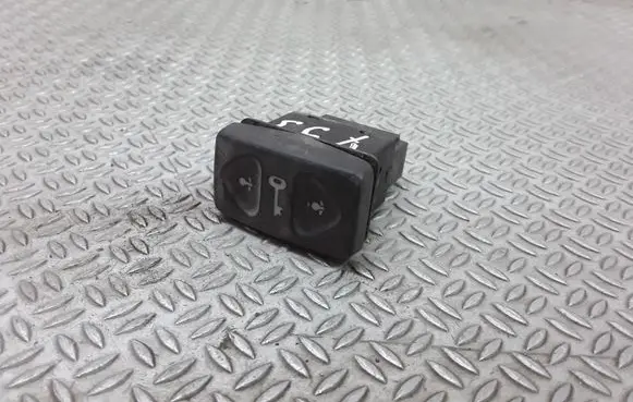 Land Rover Freelander Central locking switch button 