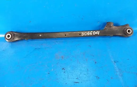 Mini One - Cooper R57 Rear upper control arm/wishbone 33326768724