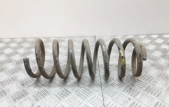 Audi A6 S6 C4 4A Rear coil spring