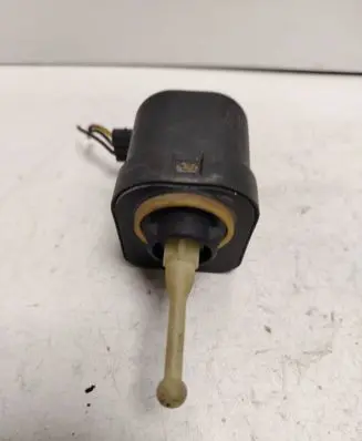 Audi A4 S4 B5 8D Headlight level adjustment motor PA66GF30