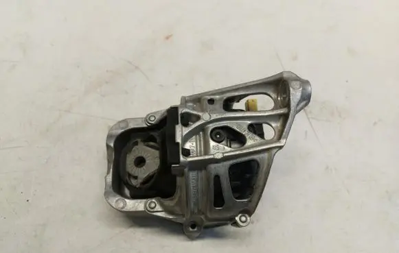 Audi A7 S7 4K8 Engine mount vacuum valve 4M0199371GH