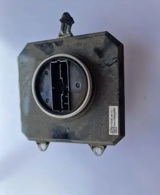 Tesla Model Y Headlight ballast module Xenon 111079699F