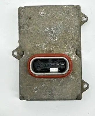 Mercedes-Benz E W211 Headlight ballast module Xenon 74062200 ALM603