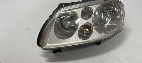Volkswagen Caddy Headlight/headlamp 0301205201
