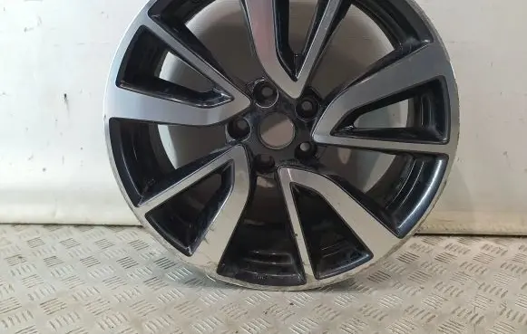 Nissan Qashqai R19 alloy rim D0C004CB3A 4CB3AMB95 4CB3A