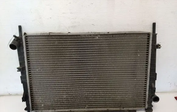 Coolant radiator