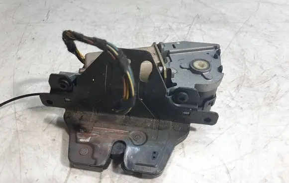 BMW X5 E53 Tailgate/trunk/boot lock/catch/latch 7111008 5124