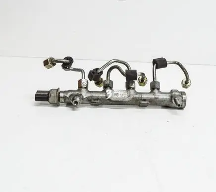 Volkswagen Golf VII Fuel main line pipe 04L089D