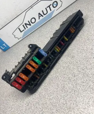 BMW 5 E60 E61 Fuse module 6957330