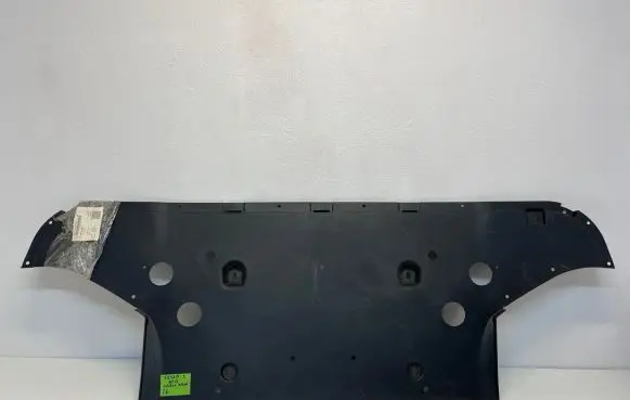 Tesla Model S Engine splash shield/under tray 600818900f