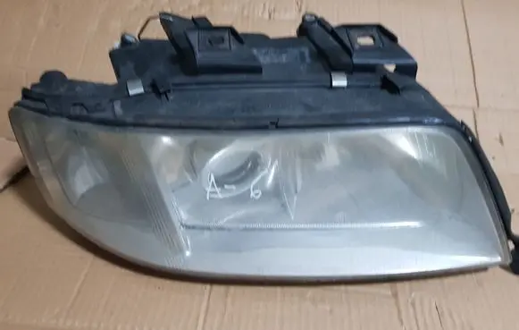 Audi A6 S6 C5 4B Headlight/headlamp