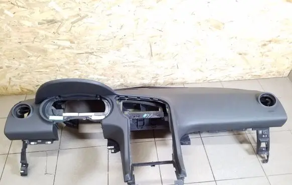 Peugeot 5008 Dashboard 9803188580