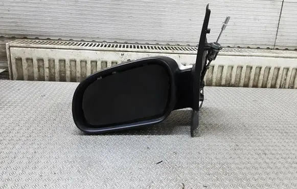 Volkswagen Fox Manual wing mirror E9024363