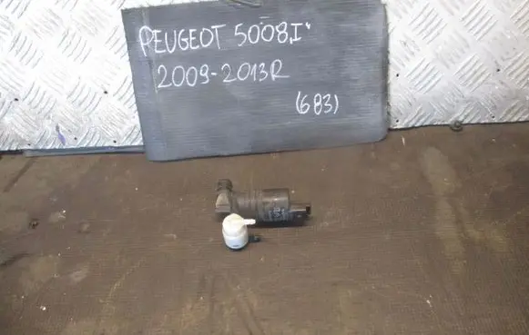 Peugeot 5008 Windscreen/windshield washer pump