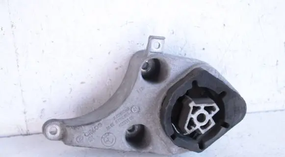 BMW X3 F25 Gearbox mount 6852986