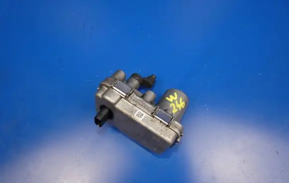 Mercedes-Benz B W246 W242 Turbine electric control actuator A6511530394 12T144 V30A22360