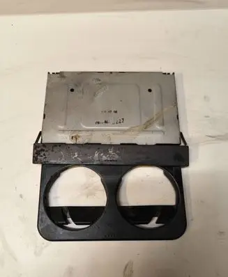 Volkswagen Golf IV Cup holder 1J0858601