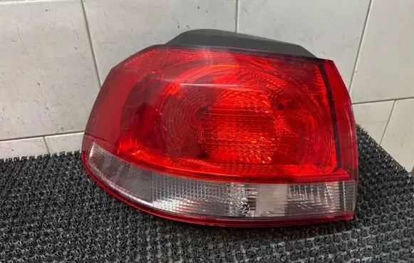 Volkswagen Golf VI Rear/tail lights 5K0945111