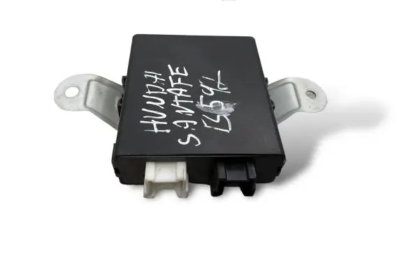 Hyundai Santa Fe Window wiper relay 9875026000 139103010