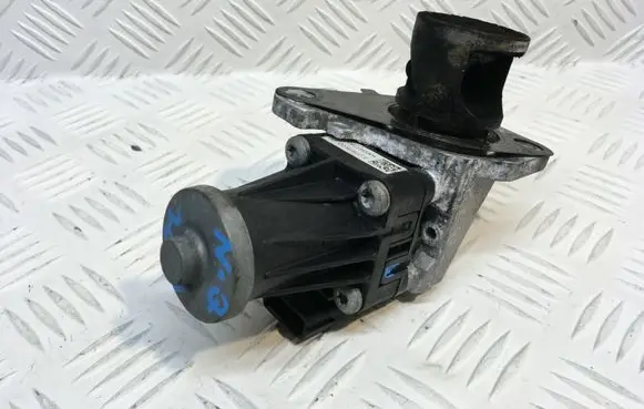 Nissan Qashqai+2 EGR valve 147105308R 147196507R