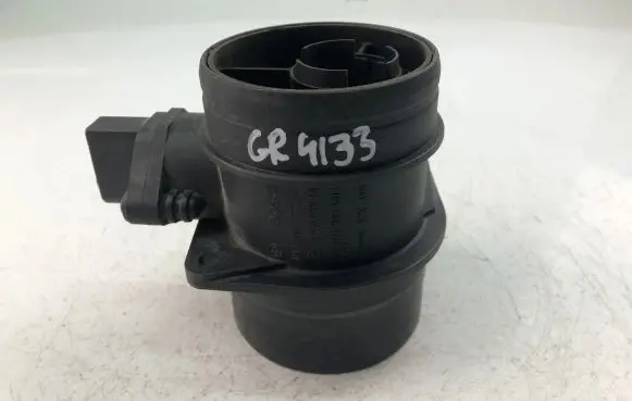 Audi A4 S4 B7 8E 8H Mass air flow meter 074906461B