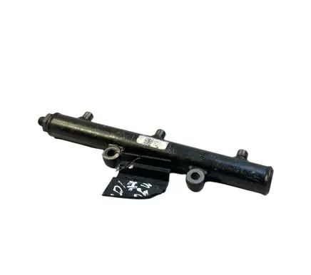 Jaguar S-Type Fuel main line pipe