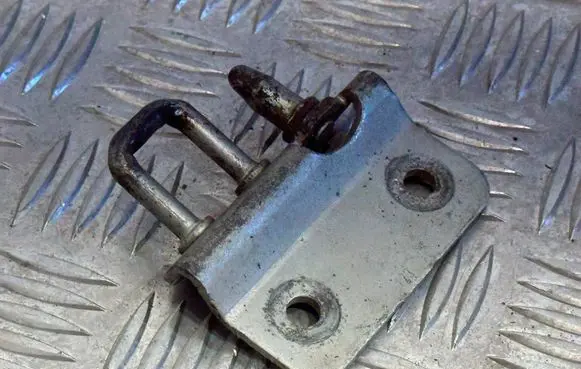 Mercedes-Benz Sprinter W906 Loading door lock loop/hook striker A9067400032 1906700032 Z26S006