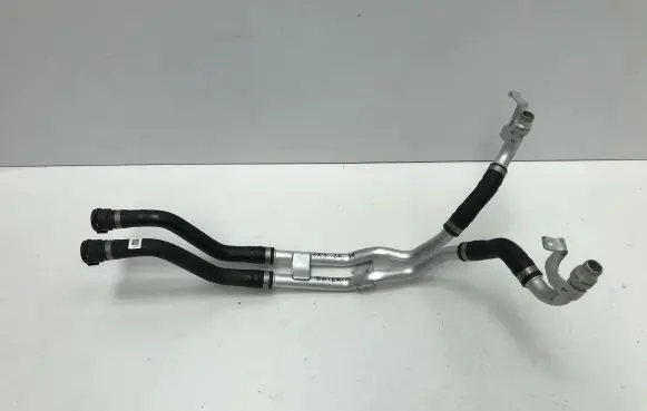 BMW iX3 G08 Engine coolant pipe/hose 7926276