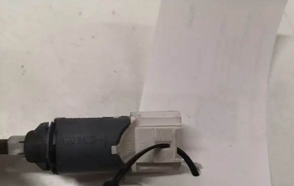 Renault Scenic II - Grand scenic II Brake pedal sensor switch 8200168238B