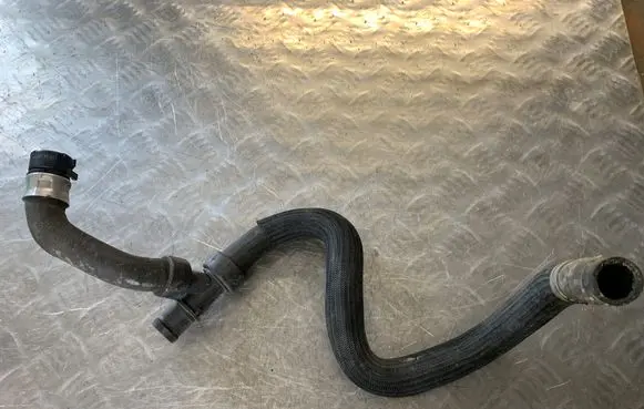Renault Kangoo II Coolant pipe/hose 