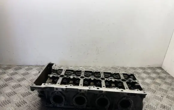 Engine head