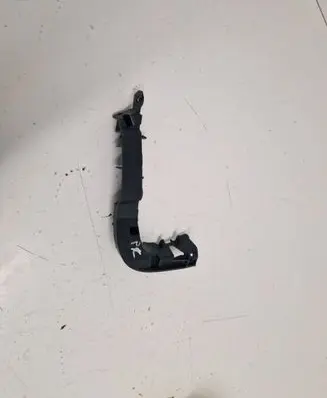Audi A3 S3 8V Front bumper mounting bracket
