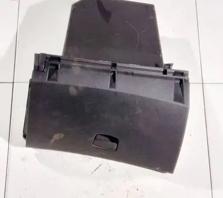 Renault Laguna III Glove box 685000001r 37788