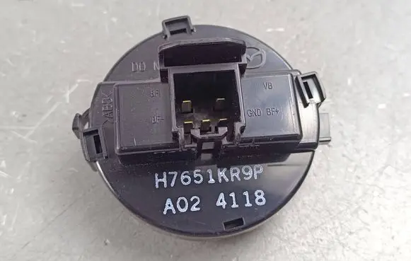 Mazda CX-70/90 Heater blower motor/fan resistor H7651KR9P