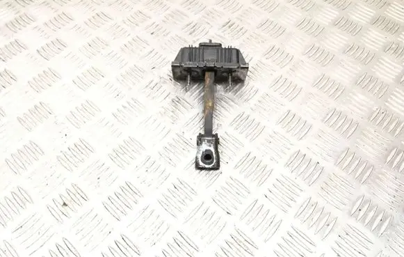Front door check strap stopper