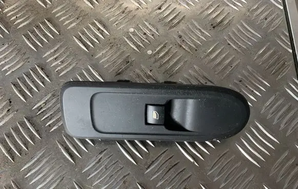 Peugeot Boxer Electric window control switch 96565184XT