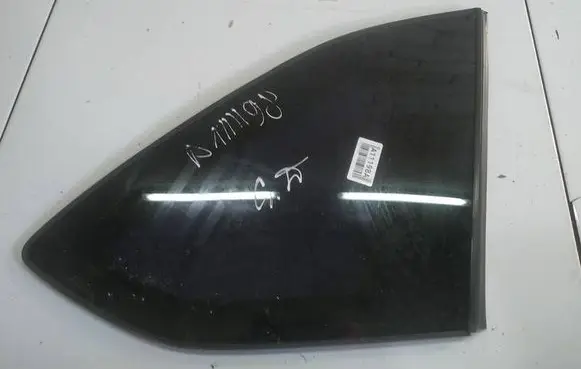 Honda FR-V Rear side window AS2