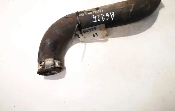 Mitsubishi Carisma Engine coolant pipe/hose mr126063