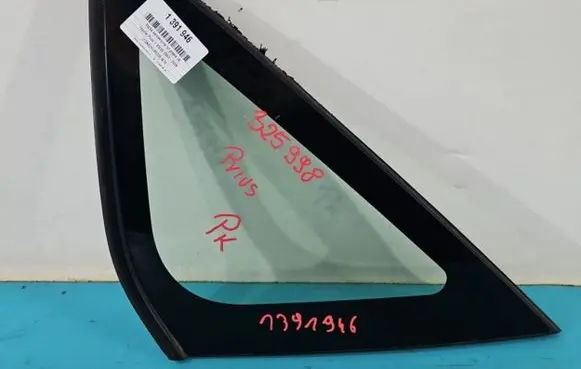 Toyota Prius (XW20) Rear side window IMPRK1391946